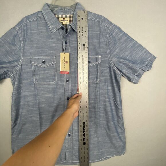 NEW Woolrich Size XL Mens Button Up Chambray Shirt Short Sleeve Blue Pockets - Picture 3 of 9